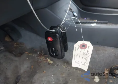 2010 Toyota Prius Iii z USA, uszkodzony, nr VIN JTDKN3DU0A0033378